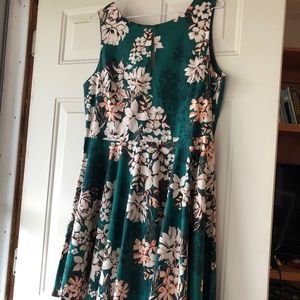NWT Teal Floral Keyhole Dress